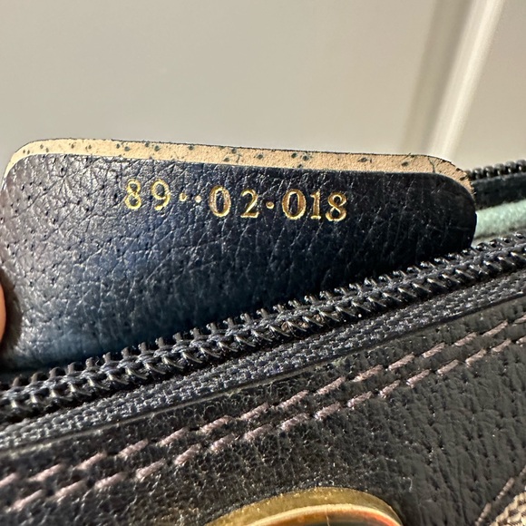 Vintage Gucci Purse - Picture 4 of 6